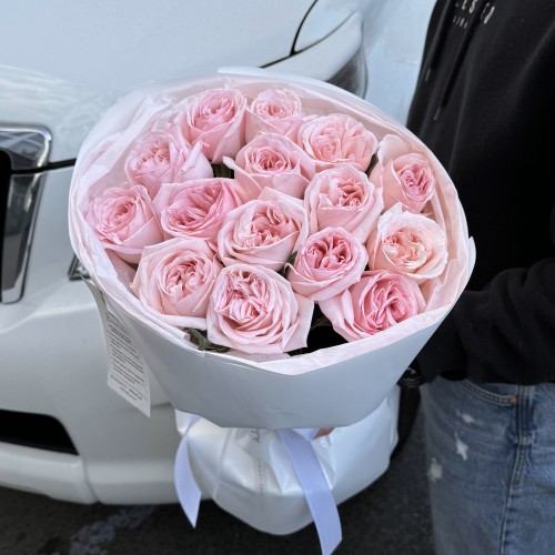 25 троянд Pink O`hara