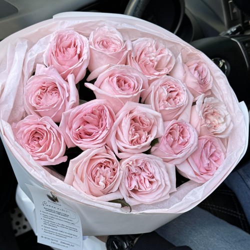 25 троянд Pink O`hara